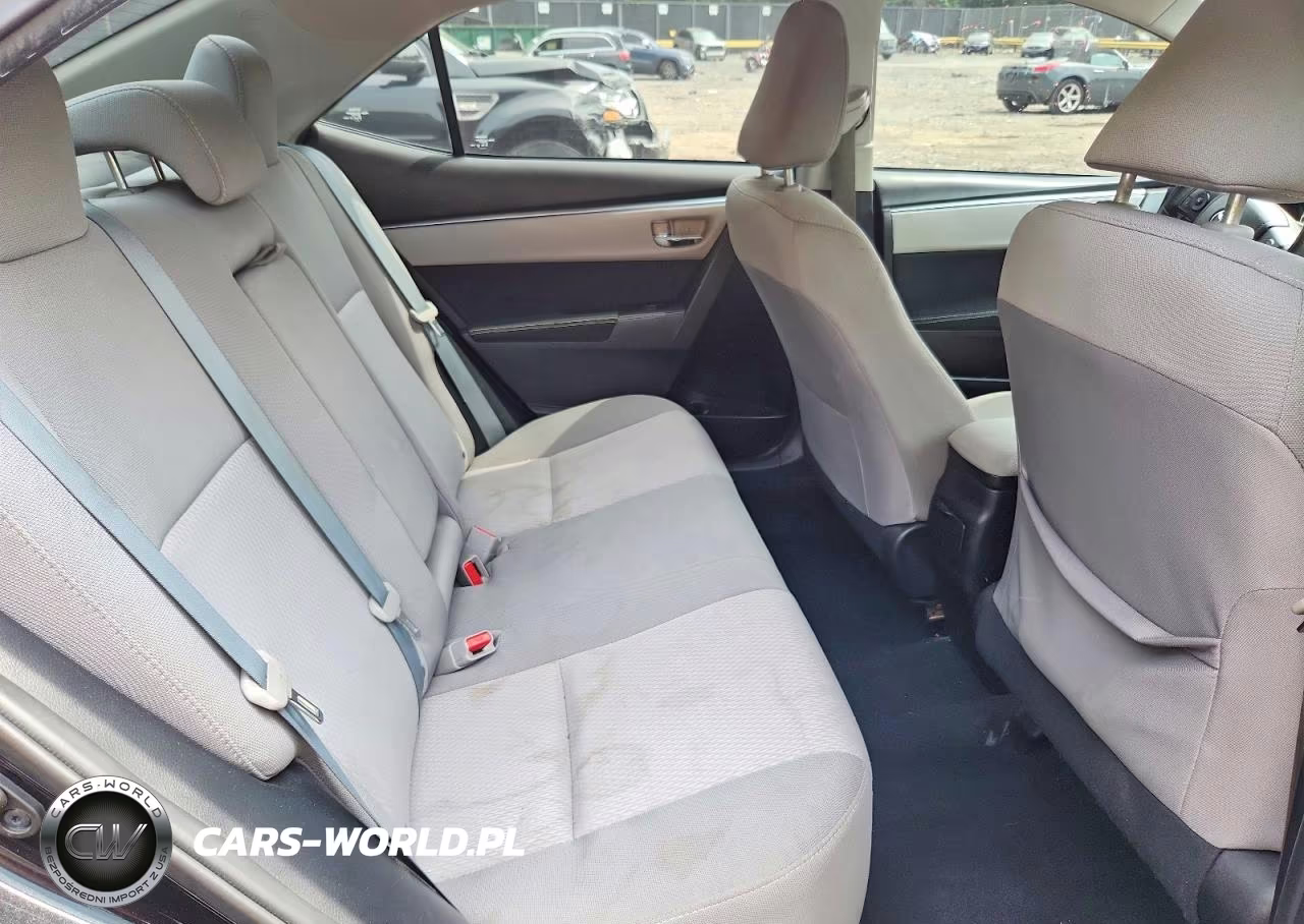 2015 Toyota Corolla Le VIN:2T1BURHE1FC245504 - 10