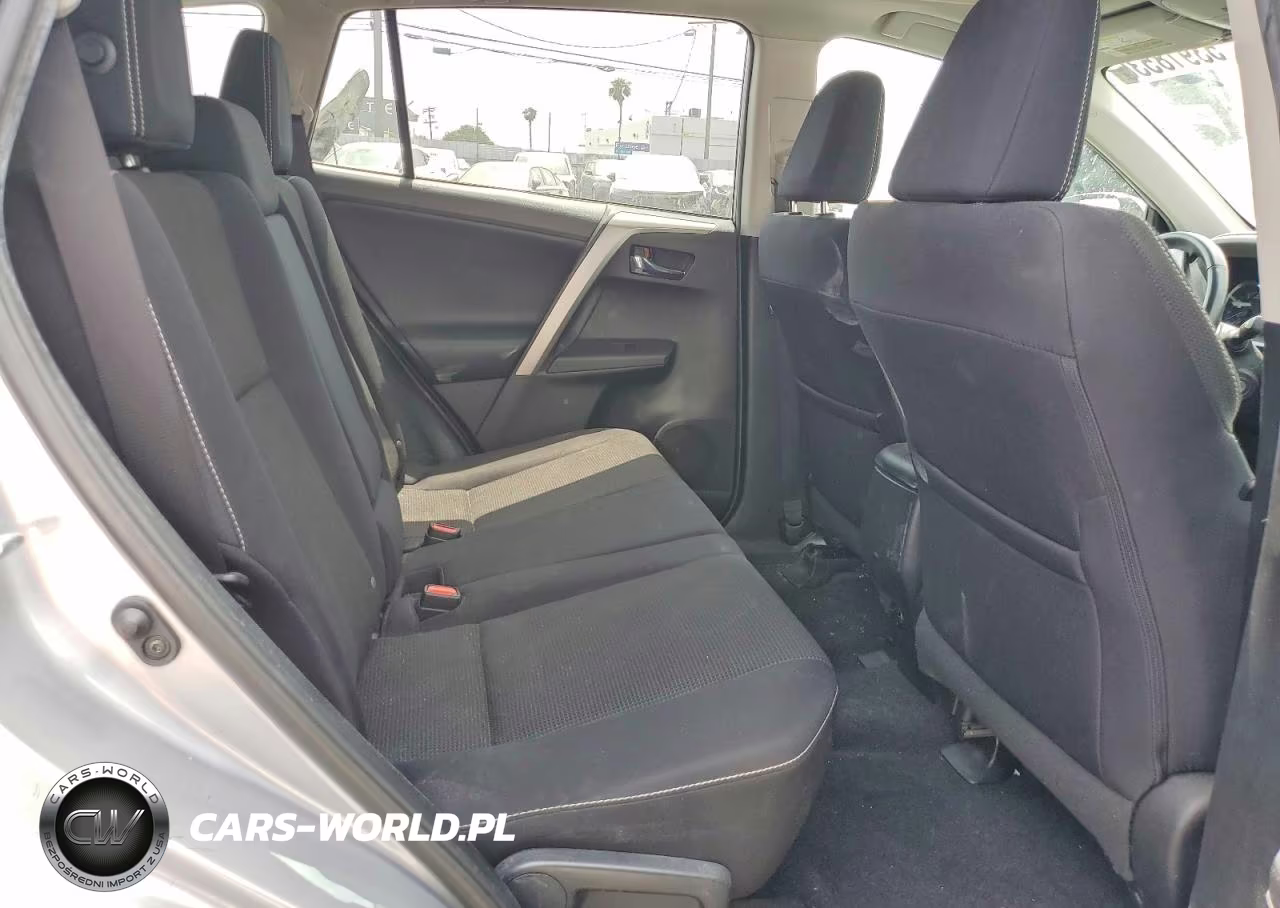 2016 Toyota Rav4 Xle VIN:2T3RFREV9GW448208 - 11