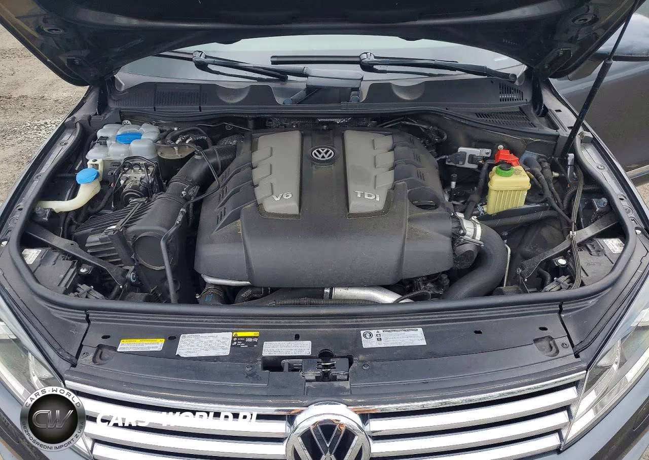 2015 Volkswagen Touareg V6 Tdi VIN:WVGEP9BP7FD003944 - 12