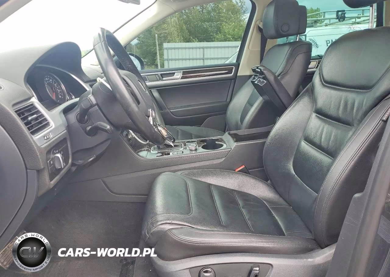2015 Volkswagen Touareg V6 Tdi VIN:WVGEP9BP7FD003944 - 7
