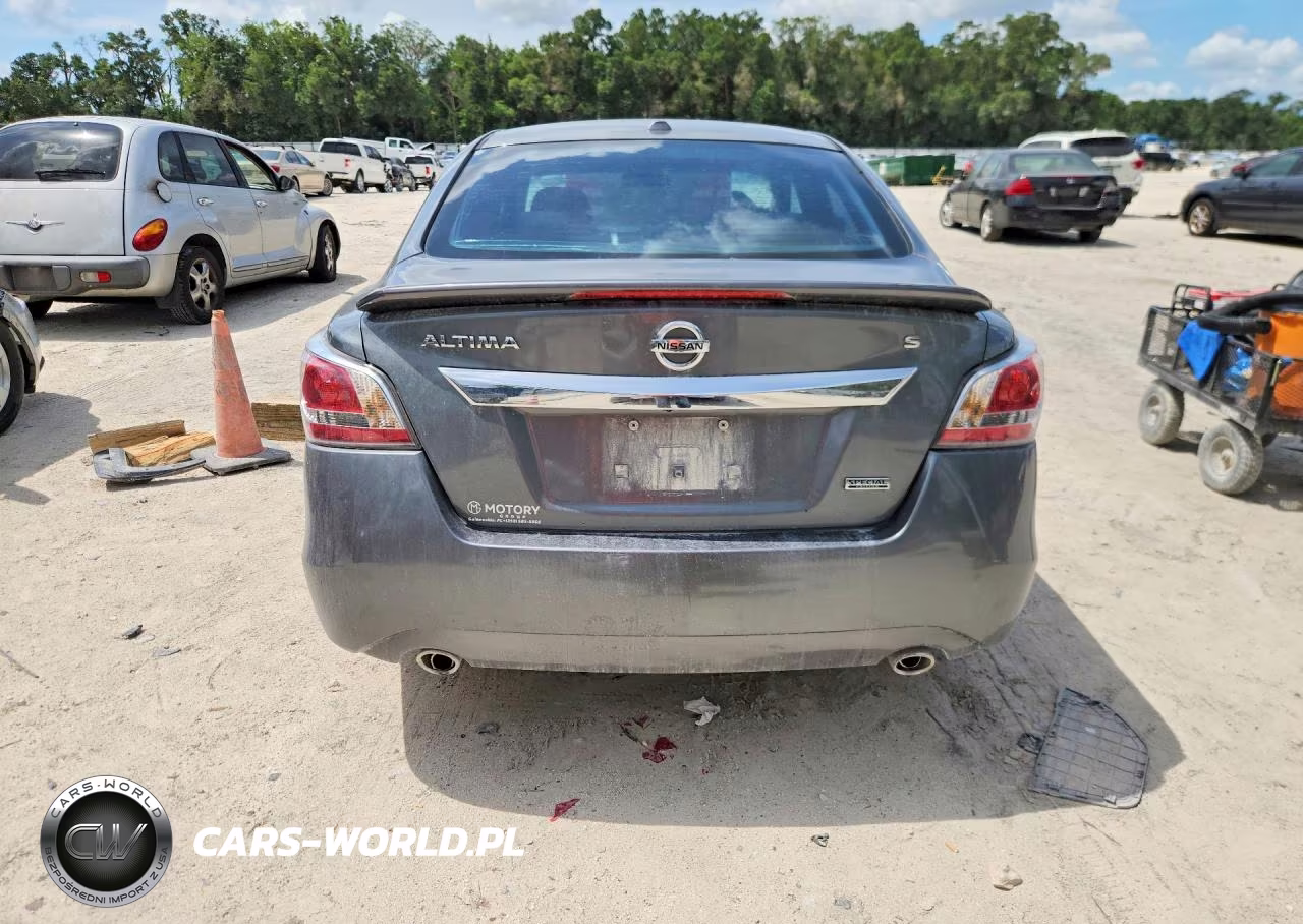 2015 Nissan Altima 2.5 S VIN:1N4AL3AP1FN899686 - 6