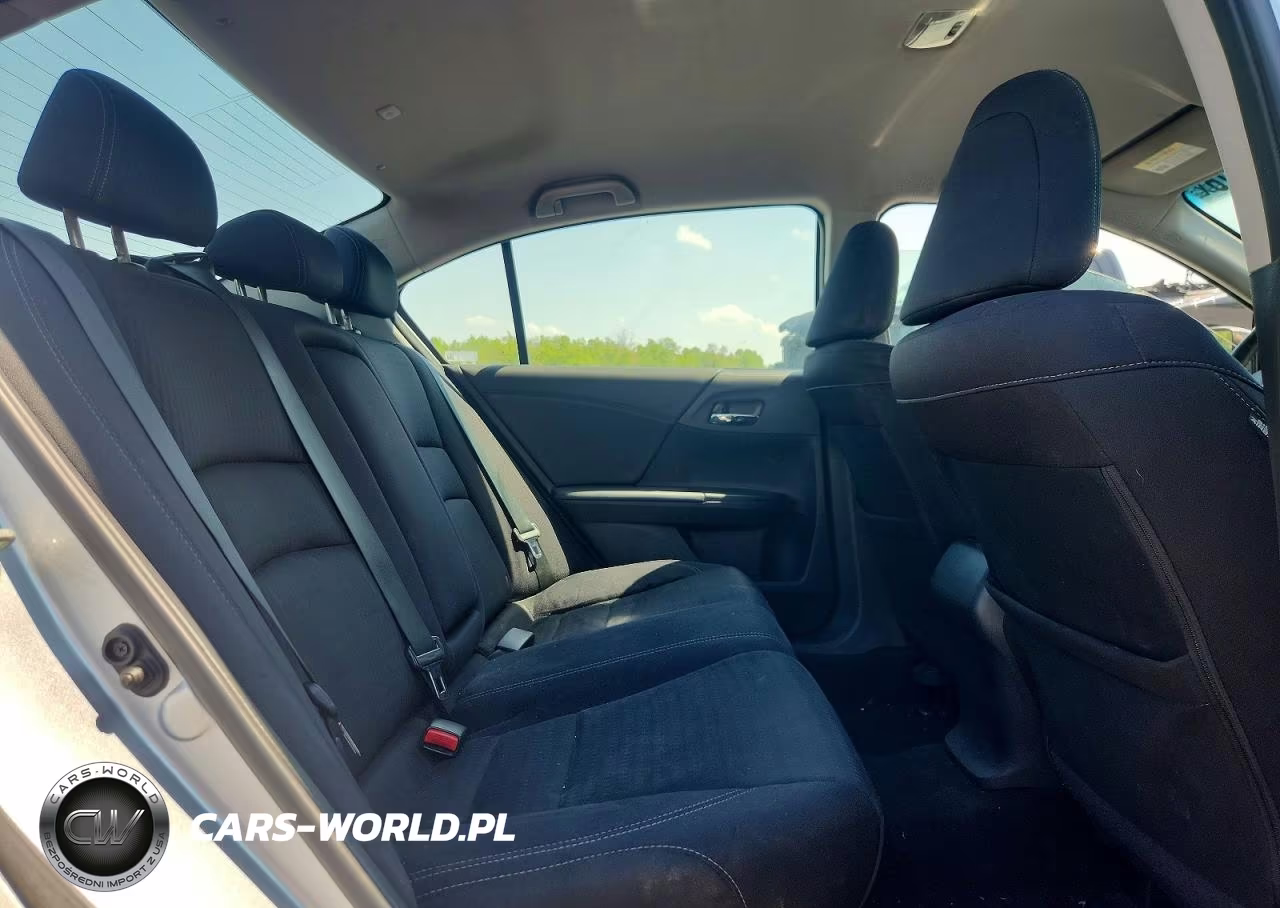 2015 Honda Accord Sport VIN:1HGCR2F5XFA145147 - 10