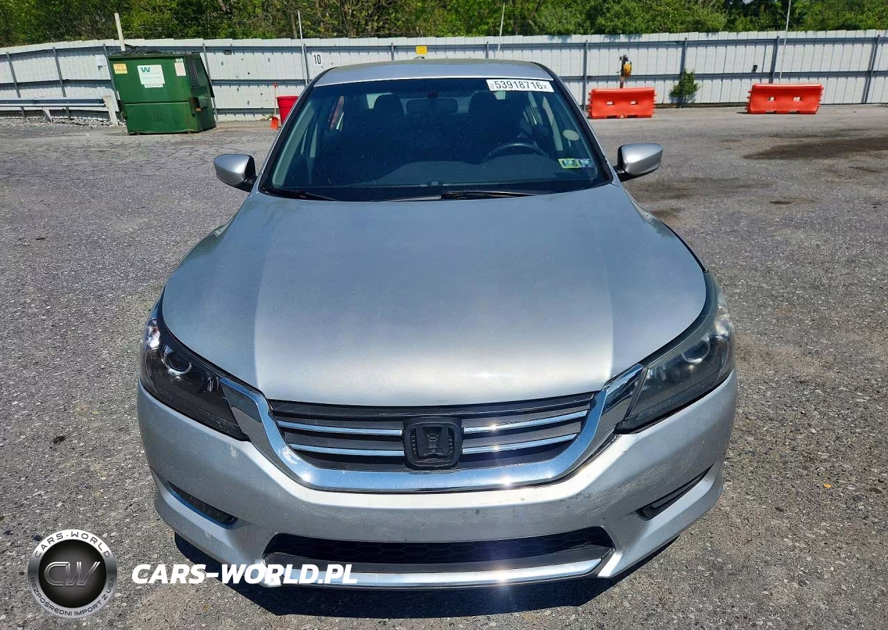 2015 Honda Accord Sport VIN:1HGCR2F5XFA145147 - 5