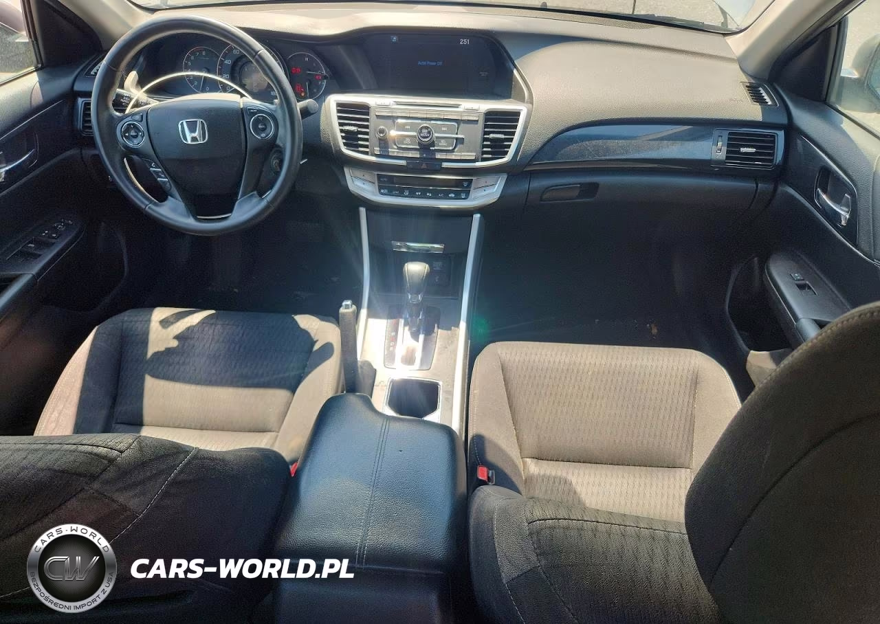 2015 Honda Accord Sport VIN:1HGCR2F5XFA145147 - 8