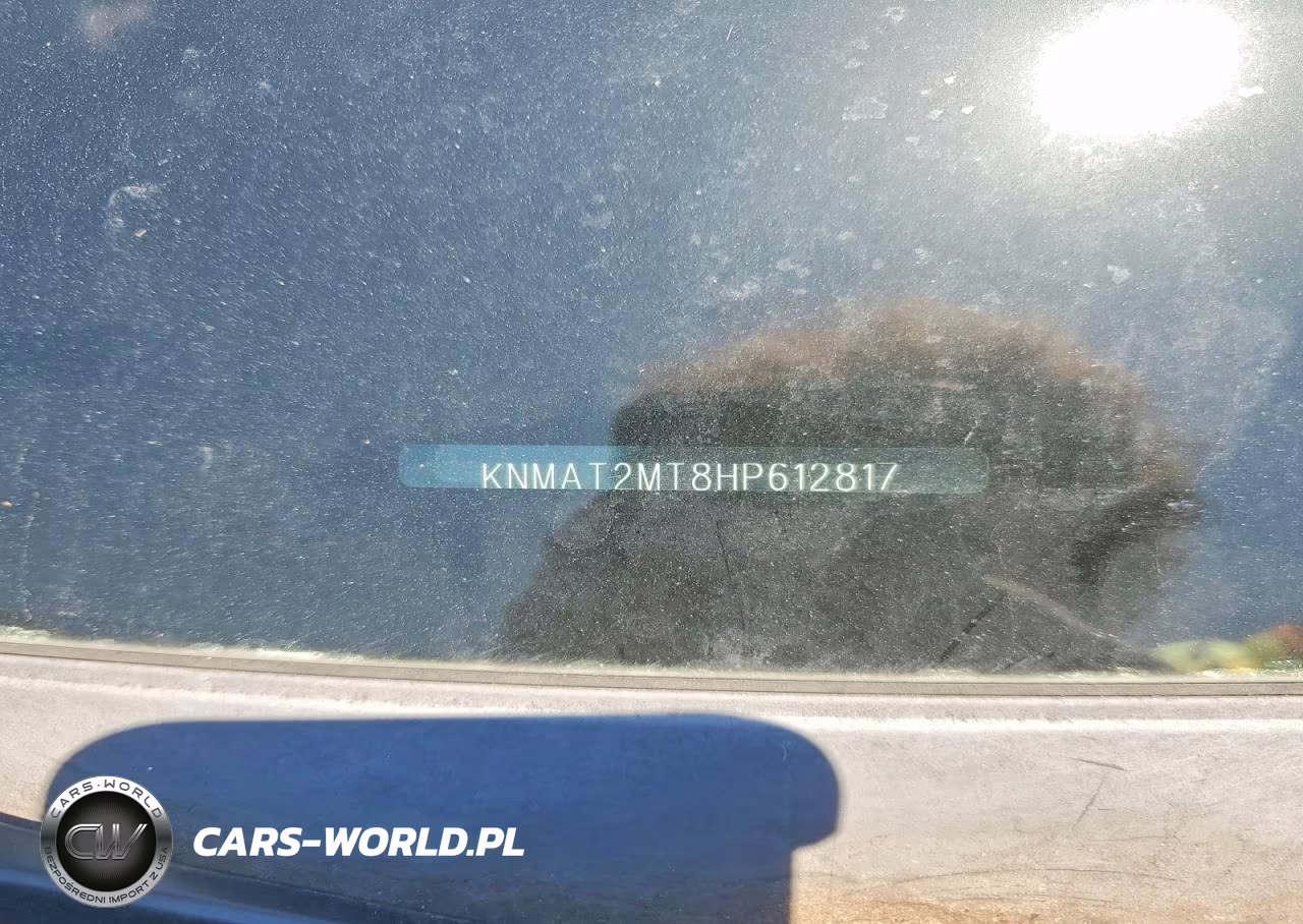 2017 Nissan Rogue S VIN:KNMAT2MT8HP612817 - 13