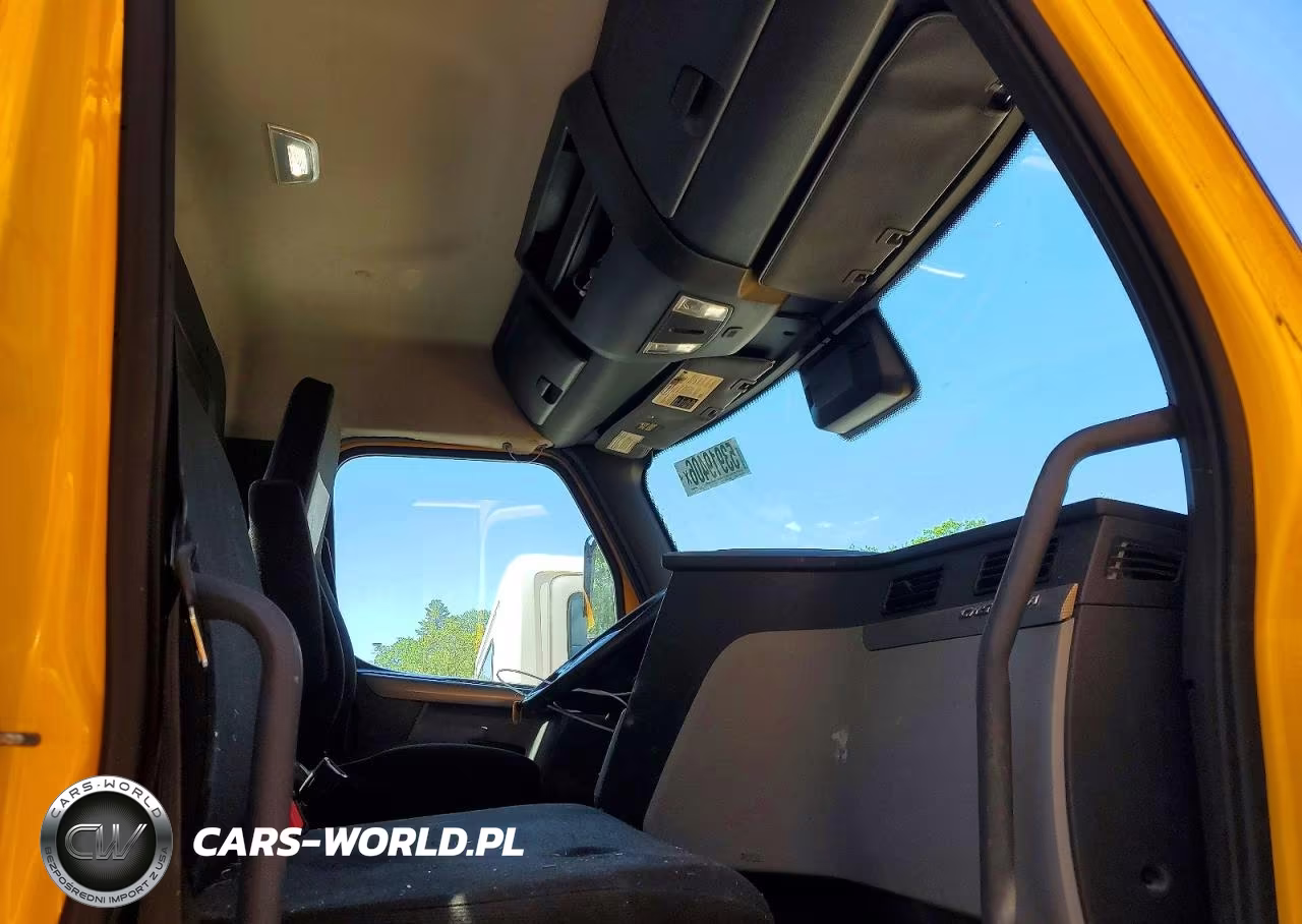 2022 Freightliner Cascadia 126 VIN:3AKJHLDV9NSMV8837 - 5