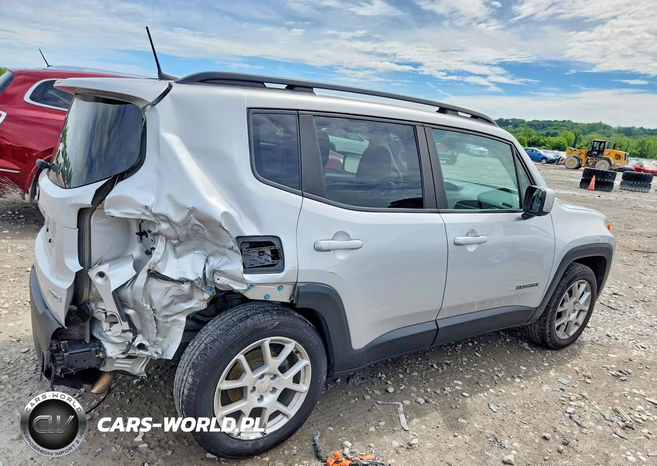 2021 Jeep Renegade Latitude VIN:ZACNJCBB4MPN31198 - 3