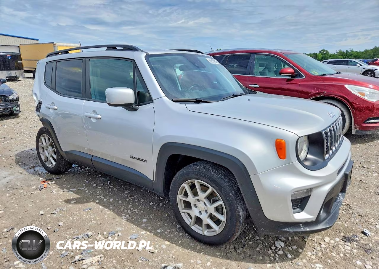 2021 Jeep Renegade Latitude VIN:ZACNJCBB4MPN31198 - 4