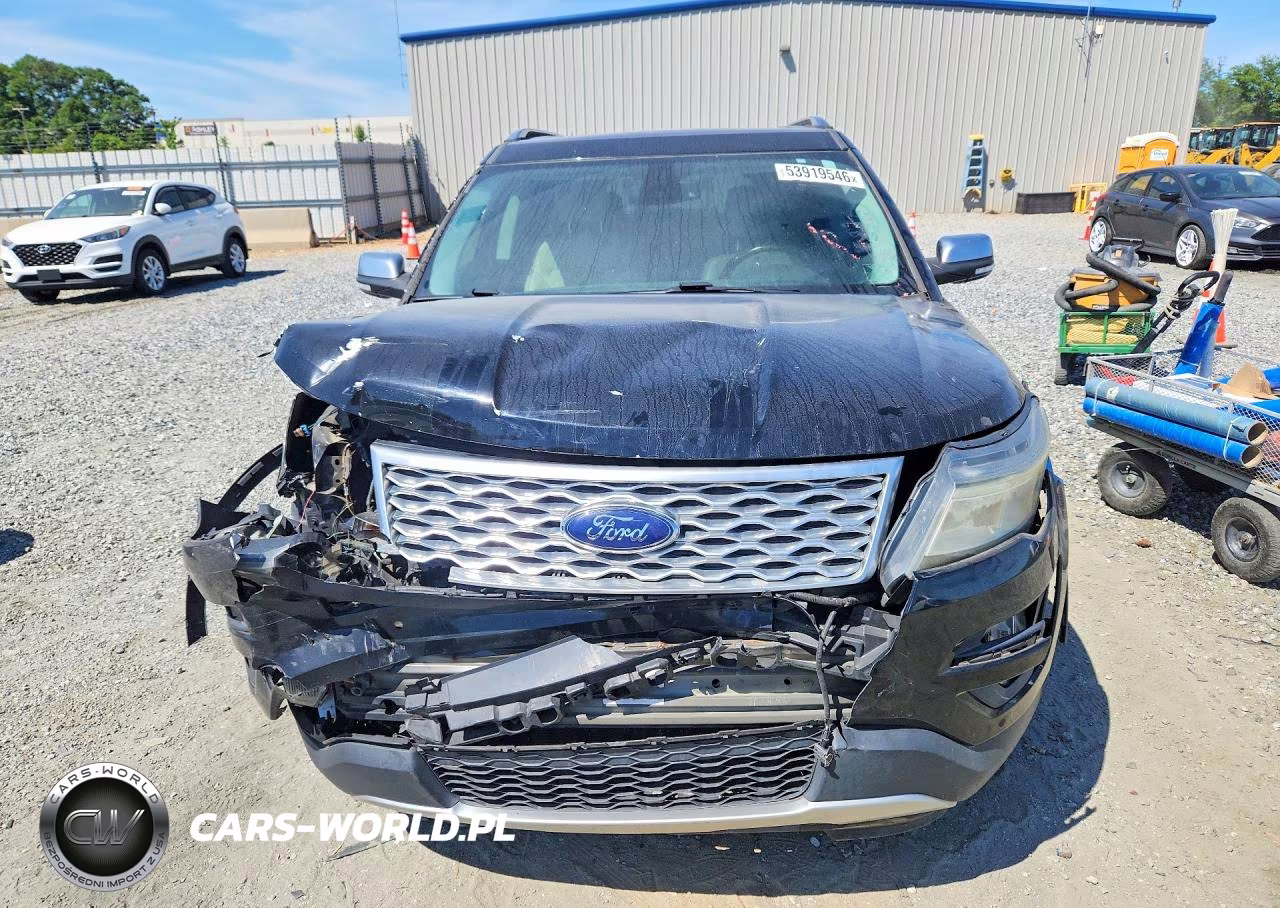 2017 Ford Explorer Platinum VIN:1FM5K8HT9HGA07296 - 5