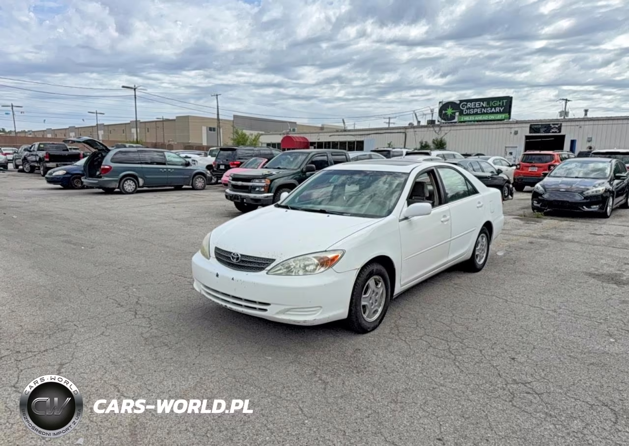 2003 Toyota Camry Le V6 VIN:4T1BF32KX3U060738 - 2