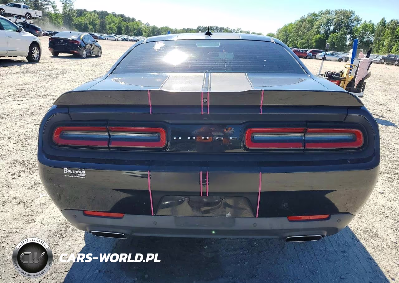 2015 Dodge Challenger Sxt Plus VIN:2C3CDZBG8FH912593 - 6