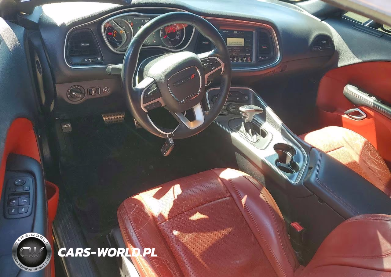 2015 Dodge Challenger Sxt Plus VIN:2C3CDZBG8FH912593 - 8