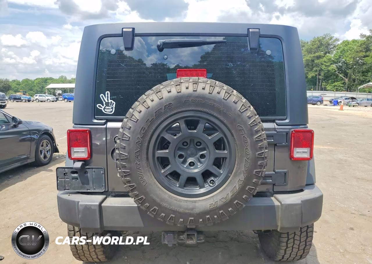 2016 Jeep Wrangler Unlimited Sport VIN:1C4BJWDG0GL343075 - 6