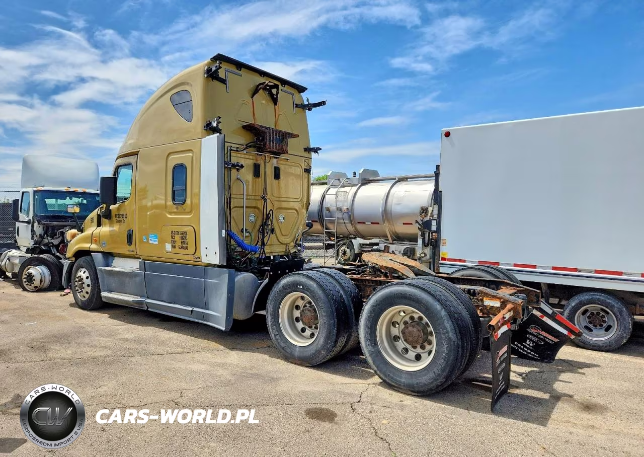 2016 Freightliner Cascadia 125 Semi Truck VIN:1FUJGLD57GLHB6949 - 3