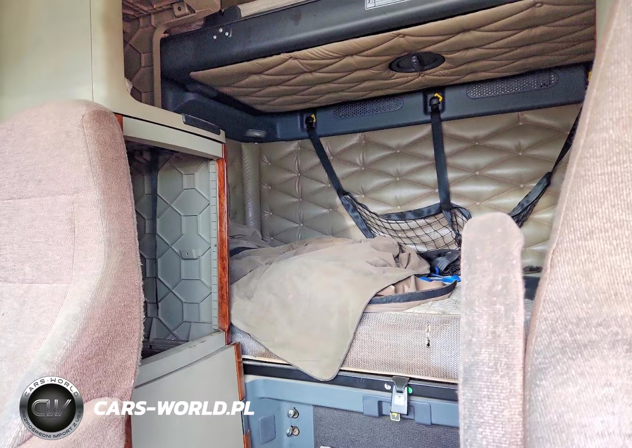2016 Freightliner Cascadia 125 Semi Truck VIN:1FUJGLD57GLHB6949 - 6