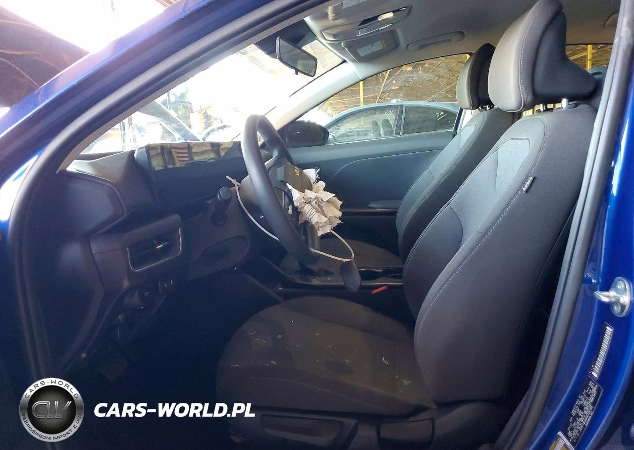 2025 Kia K4 Lxs VIN:3KPFT4DE8SE236145 - 7