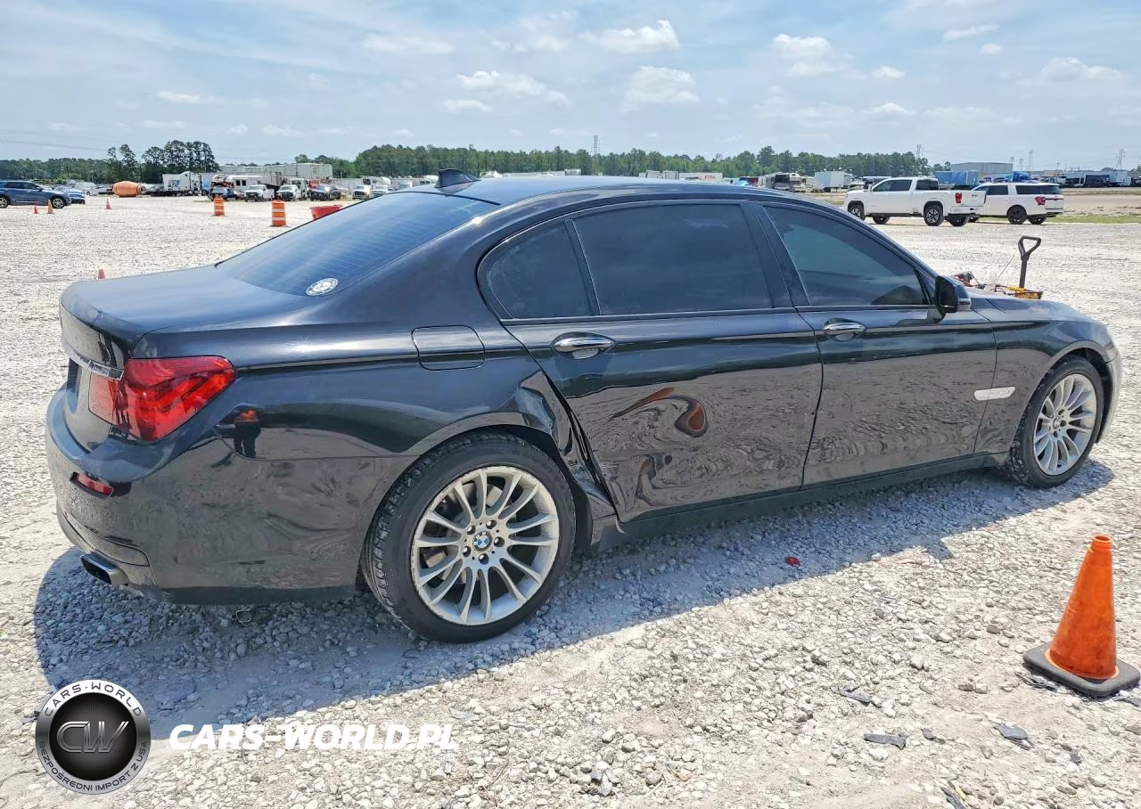 2015 BMW 740 Li VIN:WBAYE4C5XFD947113 - 3