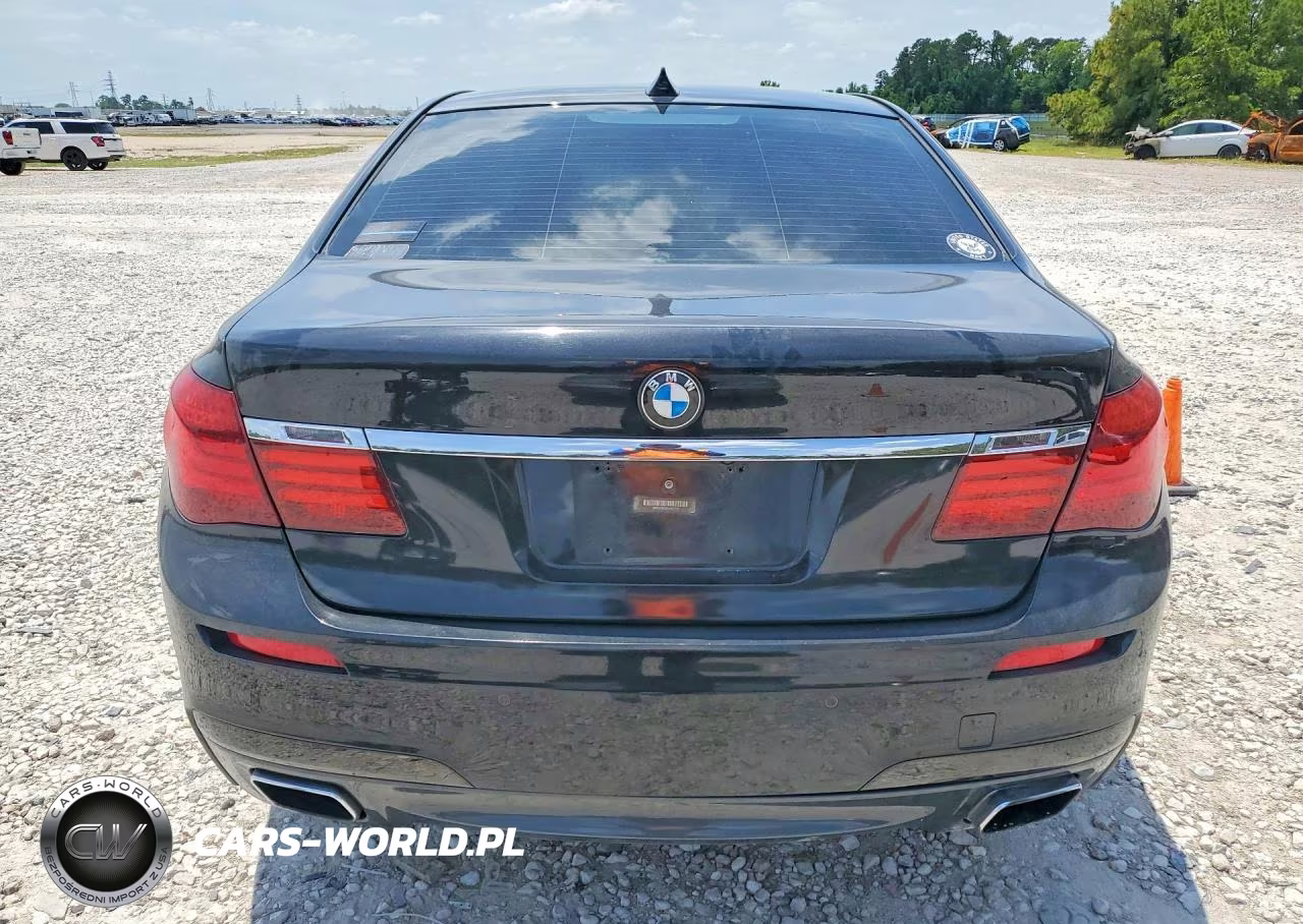 2015 BMW 740 Li VIN:WBAYE4C5XFD947113 - 6