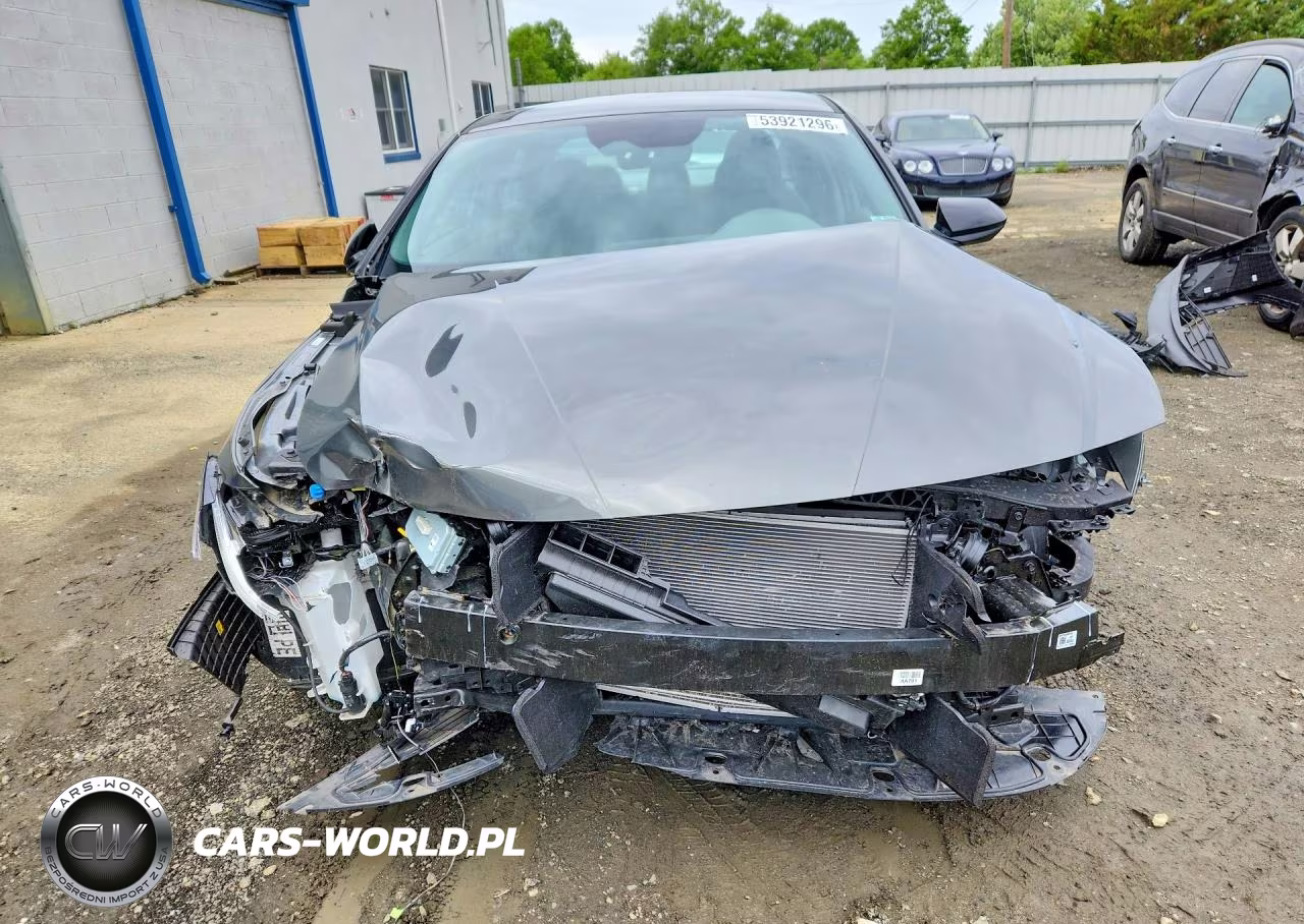 2025 Hyundai Elantra Sel Sport VIN:KMHLM4DG2SU992908 - 5