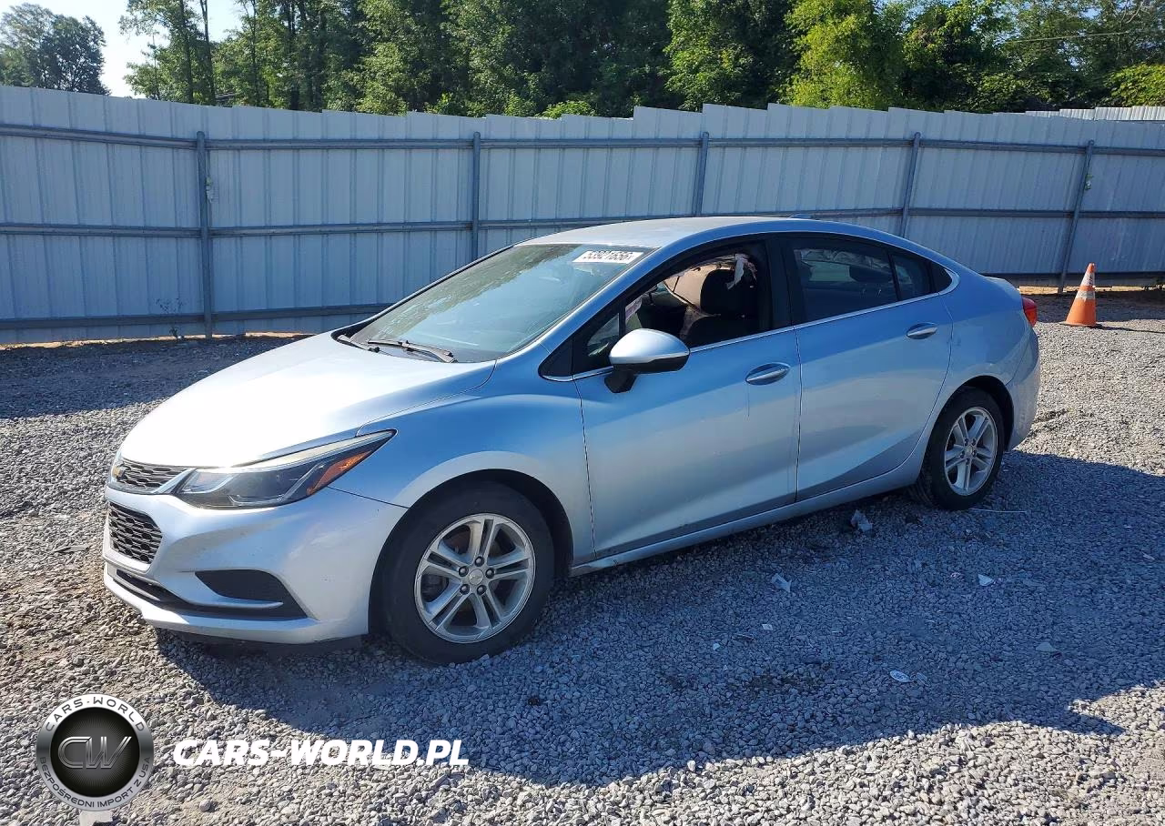 2018 Chevrolet Cruze Lt – zdjęcie 1 z 12