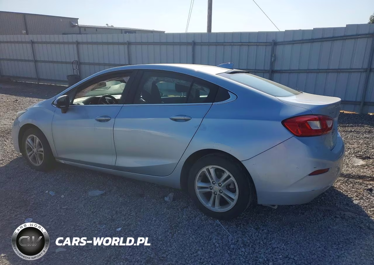 2018 Chevrolet Cruze Lt VIN:1G1BE5SM3J7201187 - 2