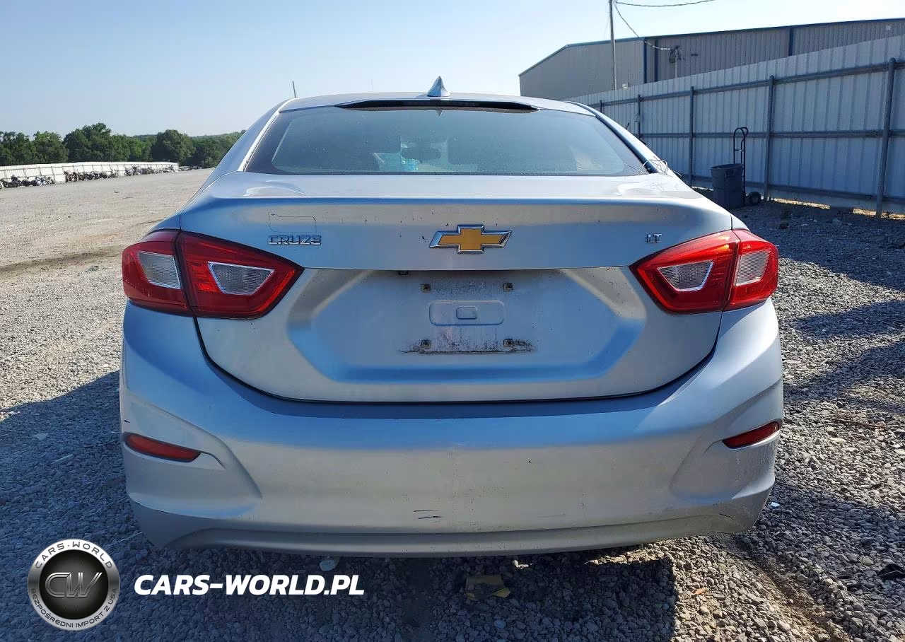2018 Chevrolet Cruze Lt VIN:1G1BE5SM3J7201187 - 6