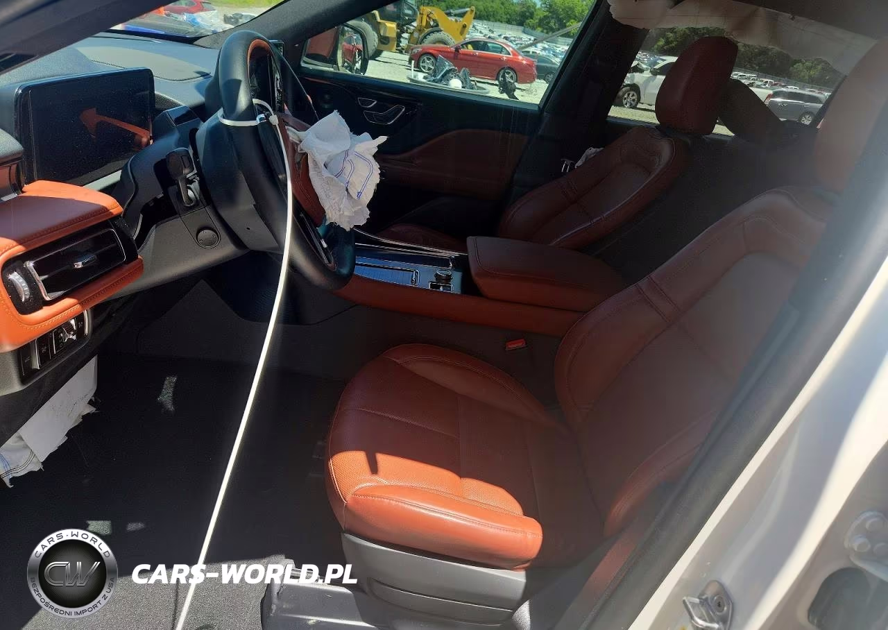 2025 Lincoln Aviator Reserve VIN:5LM5J7WC7SGL18259 - 7