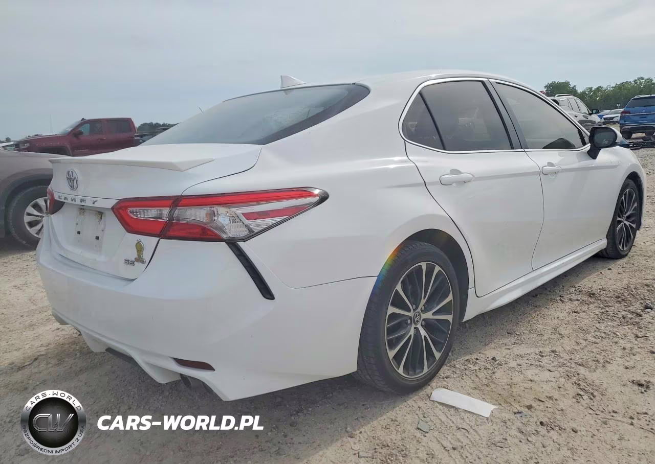 2019 Toyota Camry Se VIN:4T1B11HK4KU847080 - 3