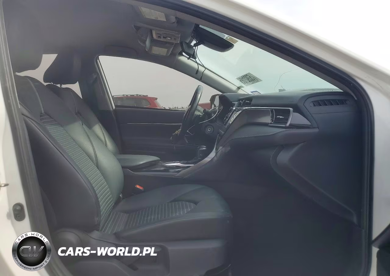 2019 Toyota Camry Se VIN:4T1B11HK4KU847080 - 7