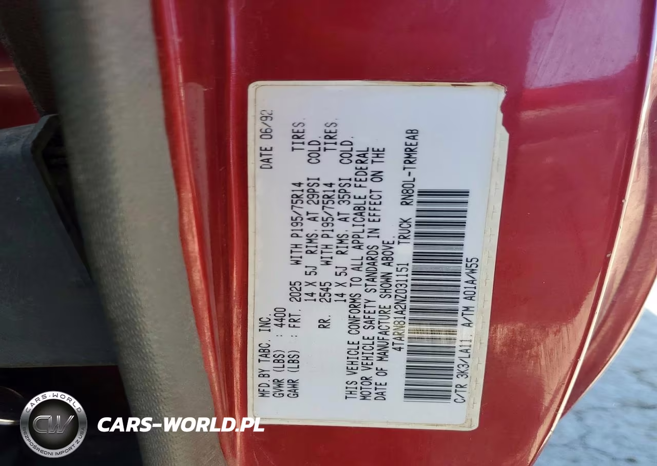 1992 Toyota Pickup Base VIN:4TARN81A2NZ031151 - 12