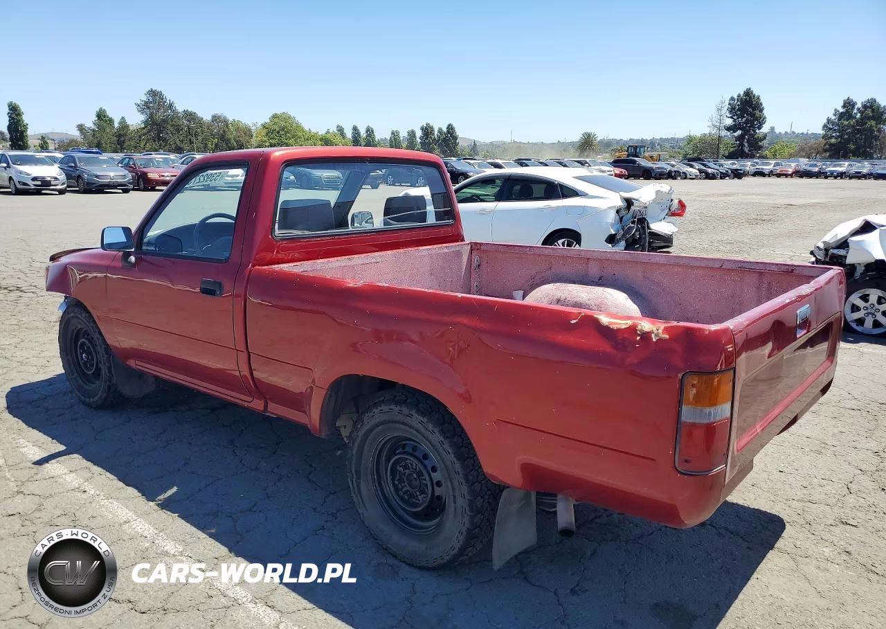 1992 Toyota Pickup Base VIN:4TARN81A2NZ031151 - 2