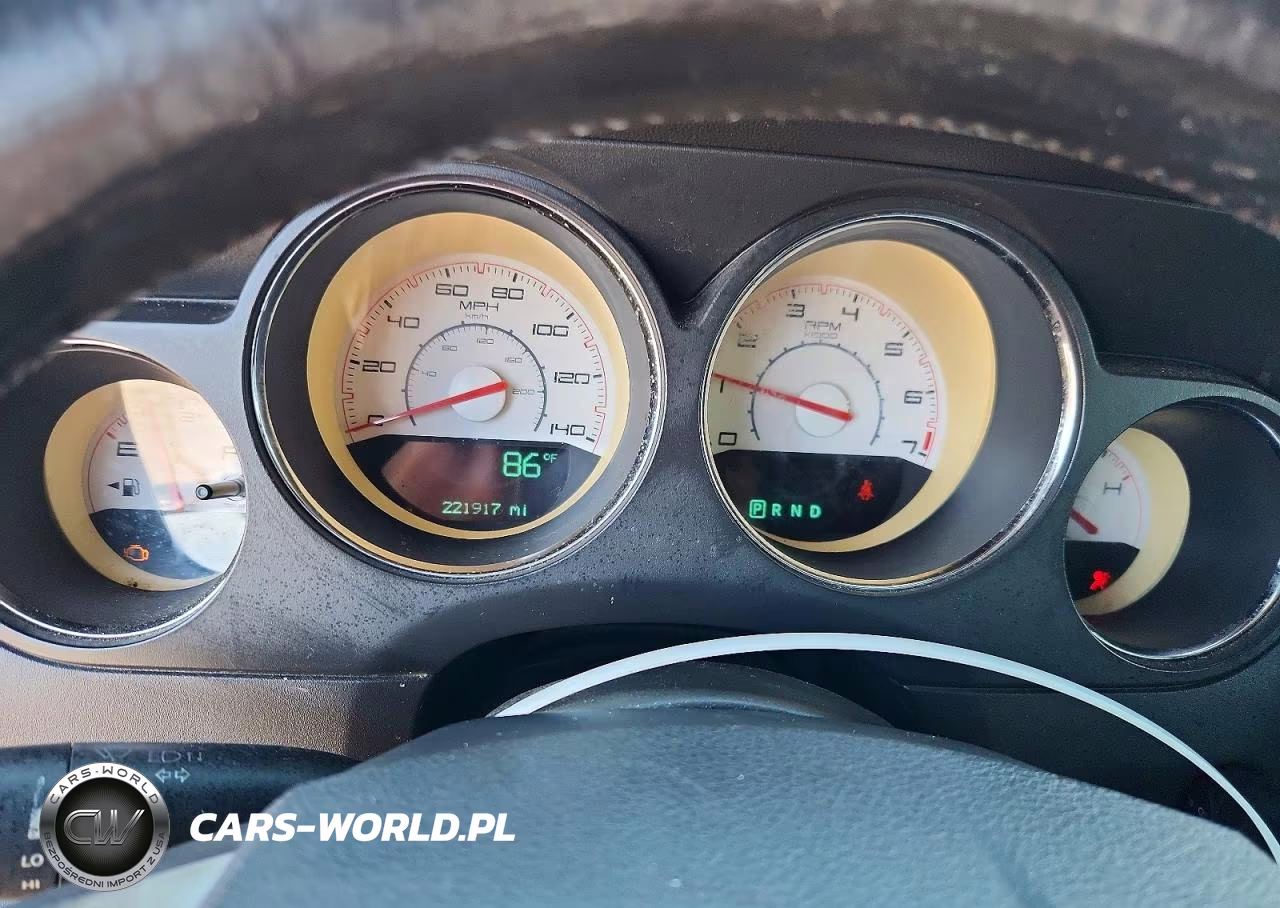2012 Dodge Challenger Sxt VIN:2C3CDYAGXCH135180 - 9