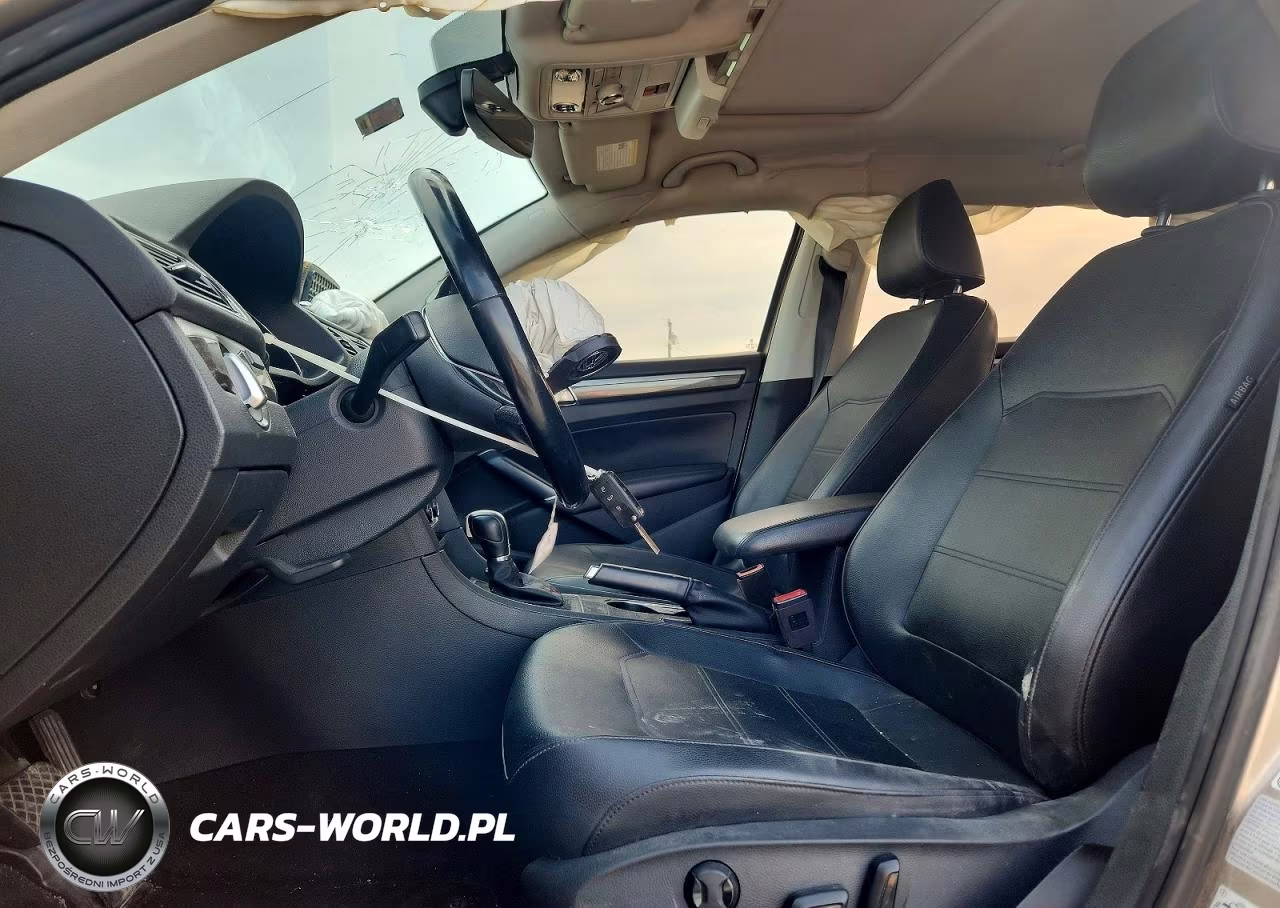 2018 Volkswagen Passat Se VIN:1VWBA7A35JC002136 - 7