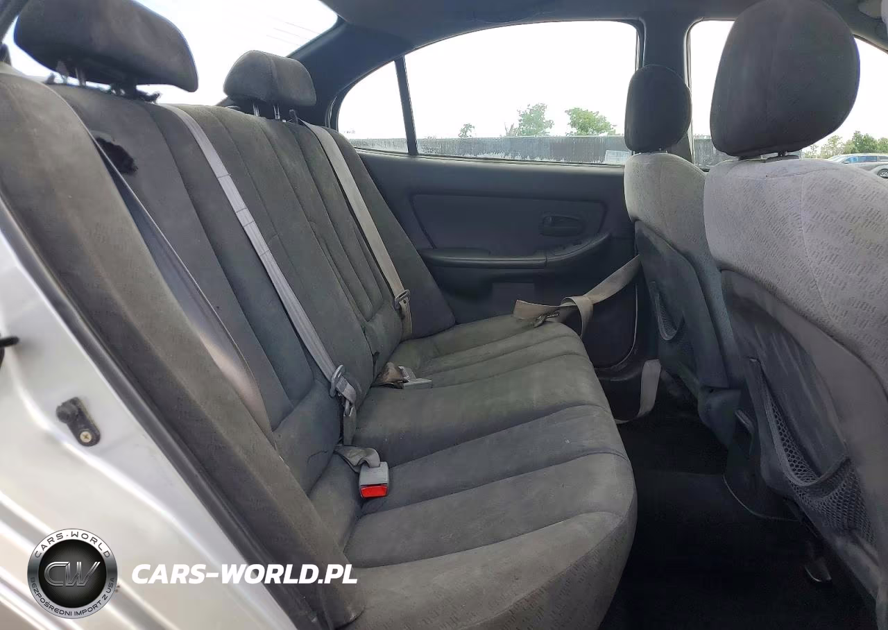 2005 Hyundai Elantra Gls VIN:KMHDN46D45U989971 - 10