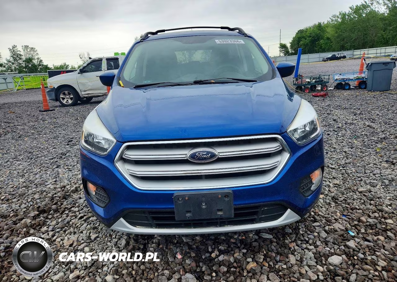 2018 Ford Escape Se VIN:1FMCU9GD5JUD46565 - 5