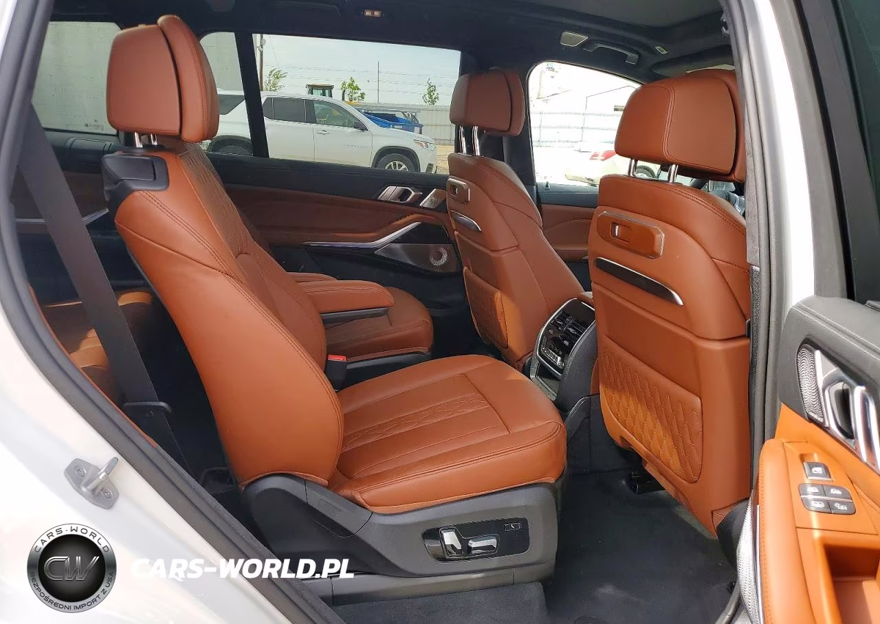2026 BMW X7 xDrive40I VIN:5UX23EM02T9382313 - 11