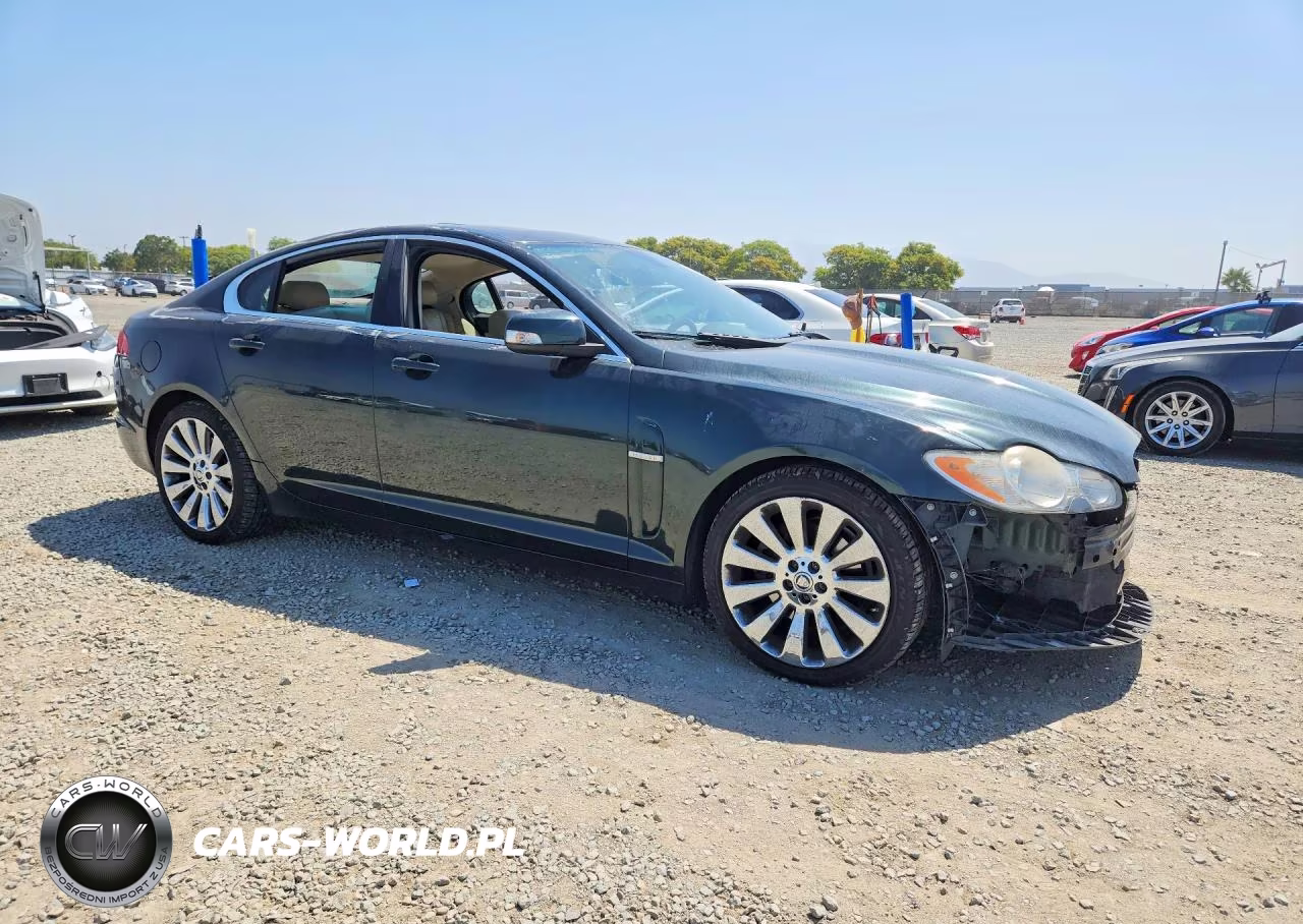 2009 Jaguar Xf Luxury VIN:SAJWA05B89HR08150 - 4