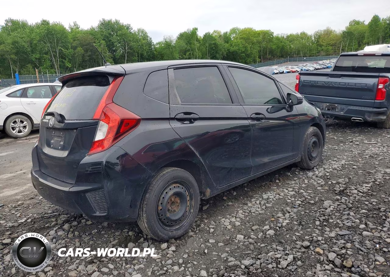 2017 Honda Fit Lx VIN:3HGGK5G5XHM708886 - 3