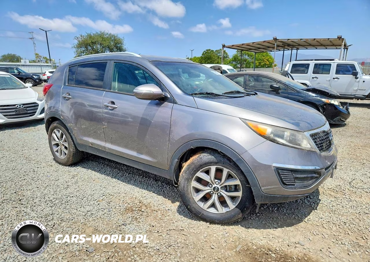 2015 Kia Sportage Lx VIN:KNDPB3AC3F7723277 - 4