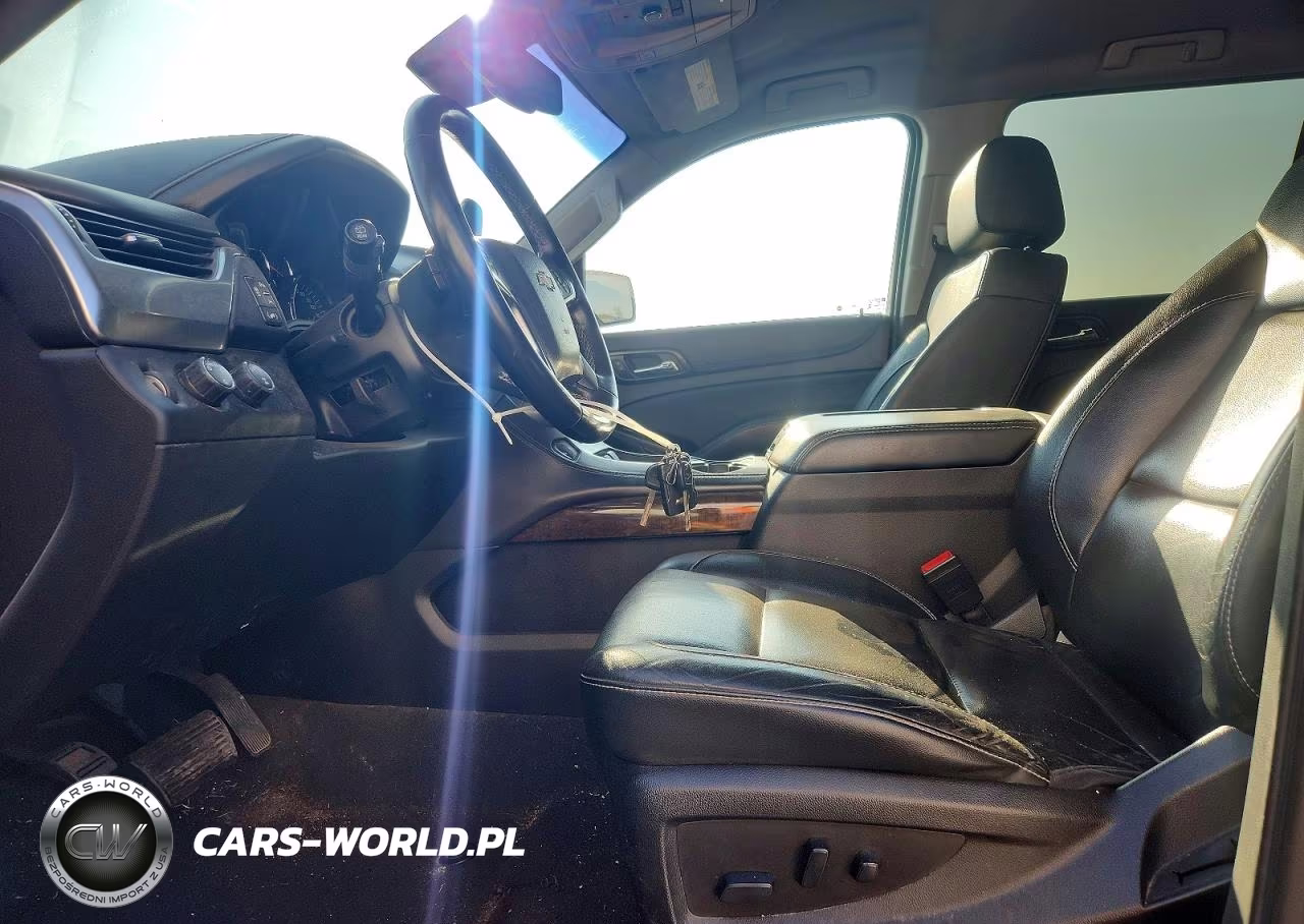 2019 Chevrolet Suburban K1500 Lt VIN:1GNSKHKC3KR400195 - 7