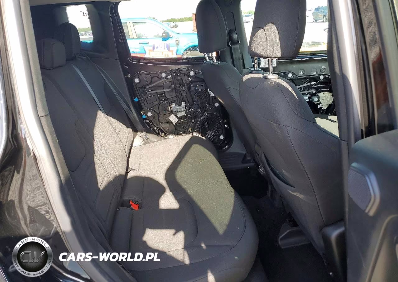 2018 Jeep Renegade Latitude VIN:ZACCJBBB2JPH29424 - 10
