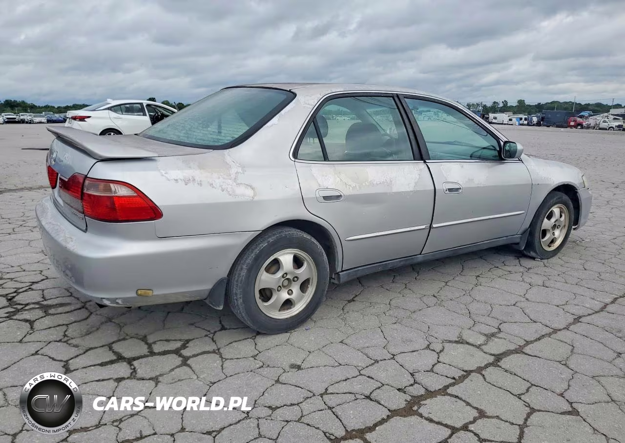 1998 Honda Accord Lx VIN:1HGCG564XWA075695 - 3