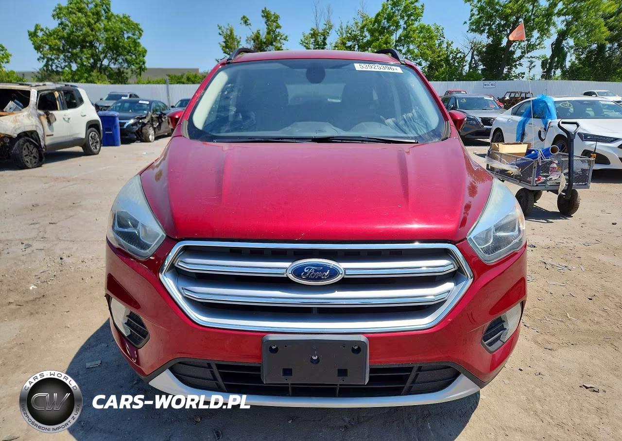 2017 Ford Escape Se VIN:1FMCU0G96HUC68993 - 5