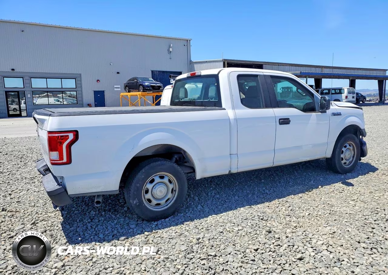 2015 Ford F150 Super Cab VIN:1FTEX1C87FKE66028 - 3