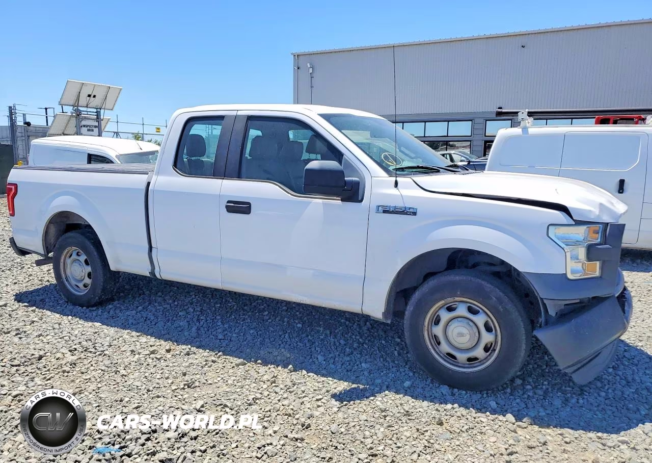 2015 Ford F150 Super Cab VIN:1FTEX1C87FKE66028 - 4