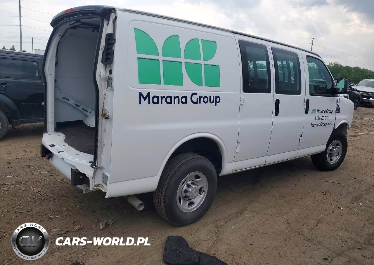 2019 Chevrolet Express G2500 VIN:1GCWGAFG8K1312094 - 3