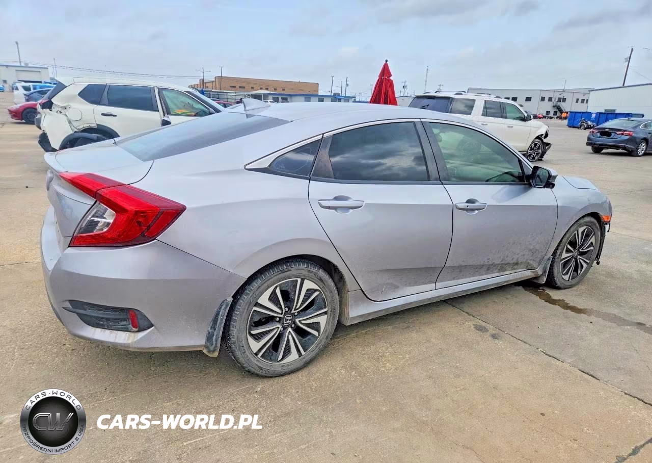 2018 Honda Civic Ex VIN:JHMFC1F39JX034390 - 3
