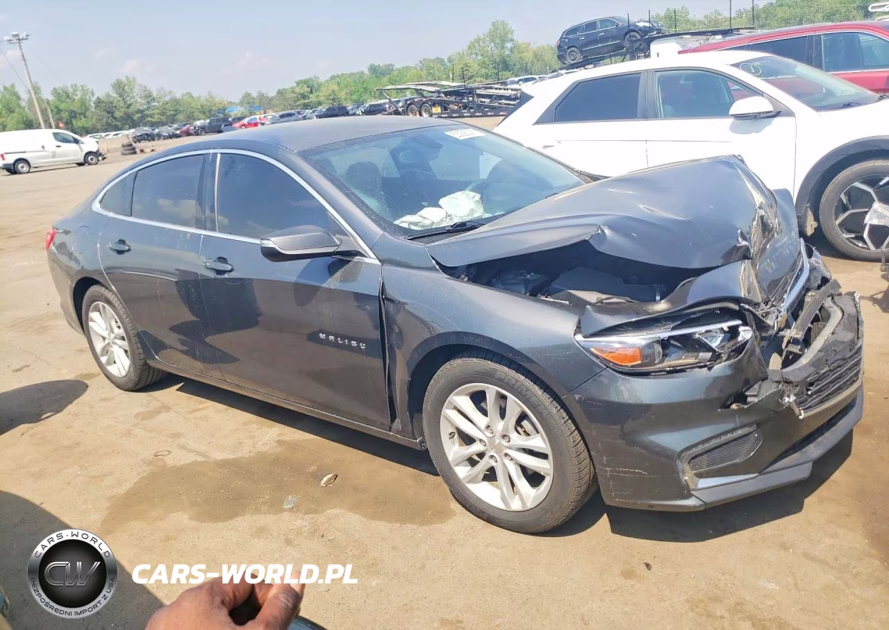 2016 Chevrolet Malibu Lt VIN:1G1ZE5STXGF343900 - 4