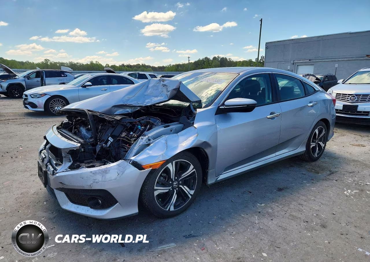 2016 Honda Civic Touring – zdjęcie 1 z 12