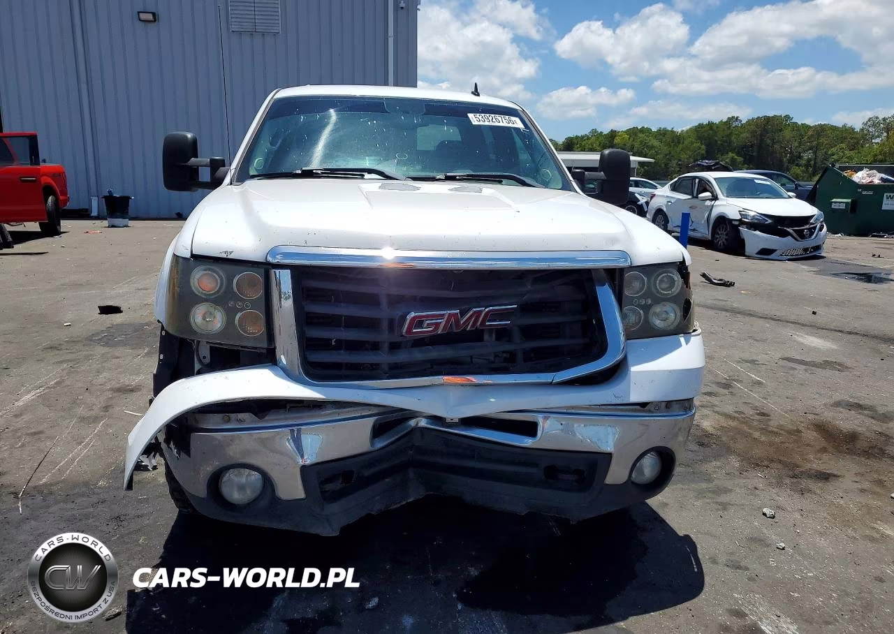 2007 GMC Sierra K2500 Heavy Duty VIN:1GTHK23677F561781 - 5